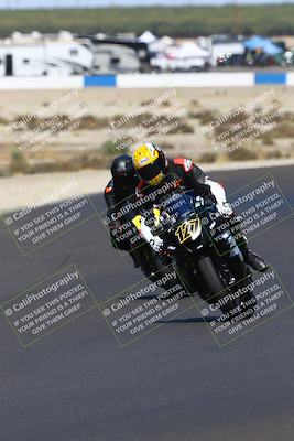 media/Sep-07-2025-CRA (Sun) [[6d6582c22b]]/Race 8/